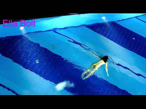 ❤️ నేను చూడటం ఆపలేను, ELLA BOLT రిసార్ట్ పూల్లో నగ్నంగా ఈత కొడుతూ దొరికిన యువ అందగత్తె ❌ హార్డ్ పోర్న్ te.dreamlandpassionfever.ru ️❤